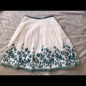 Brand new skirt
